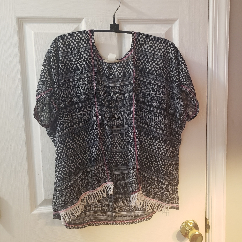 Black and White Light Cardigan